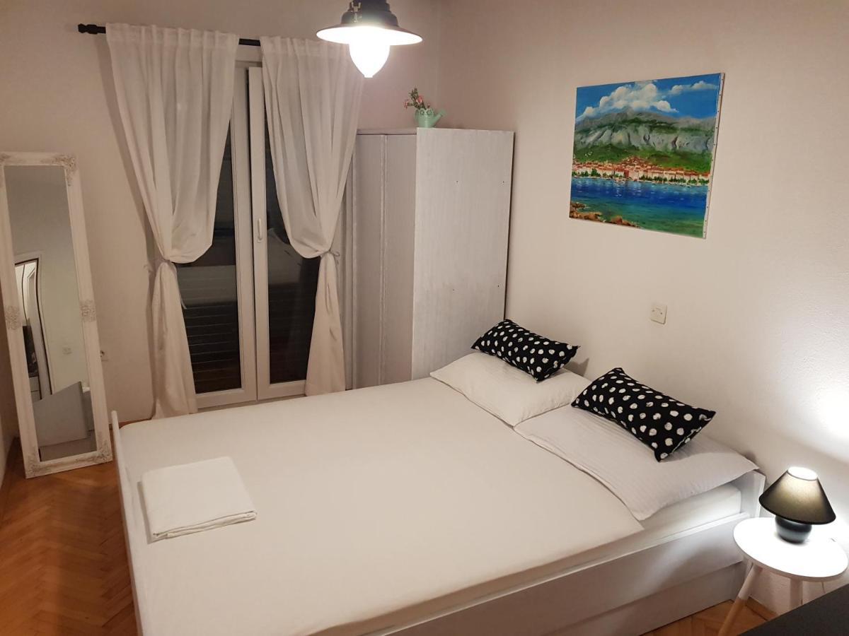 Studio Flat For 2 Apartman Makarska Kültér fotó
